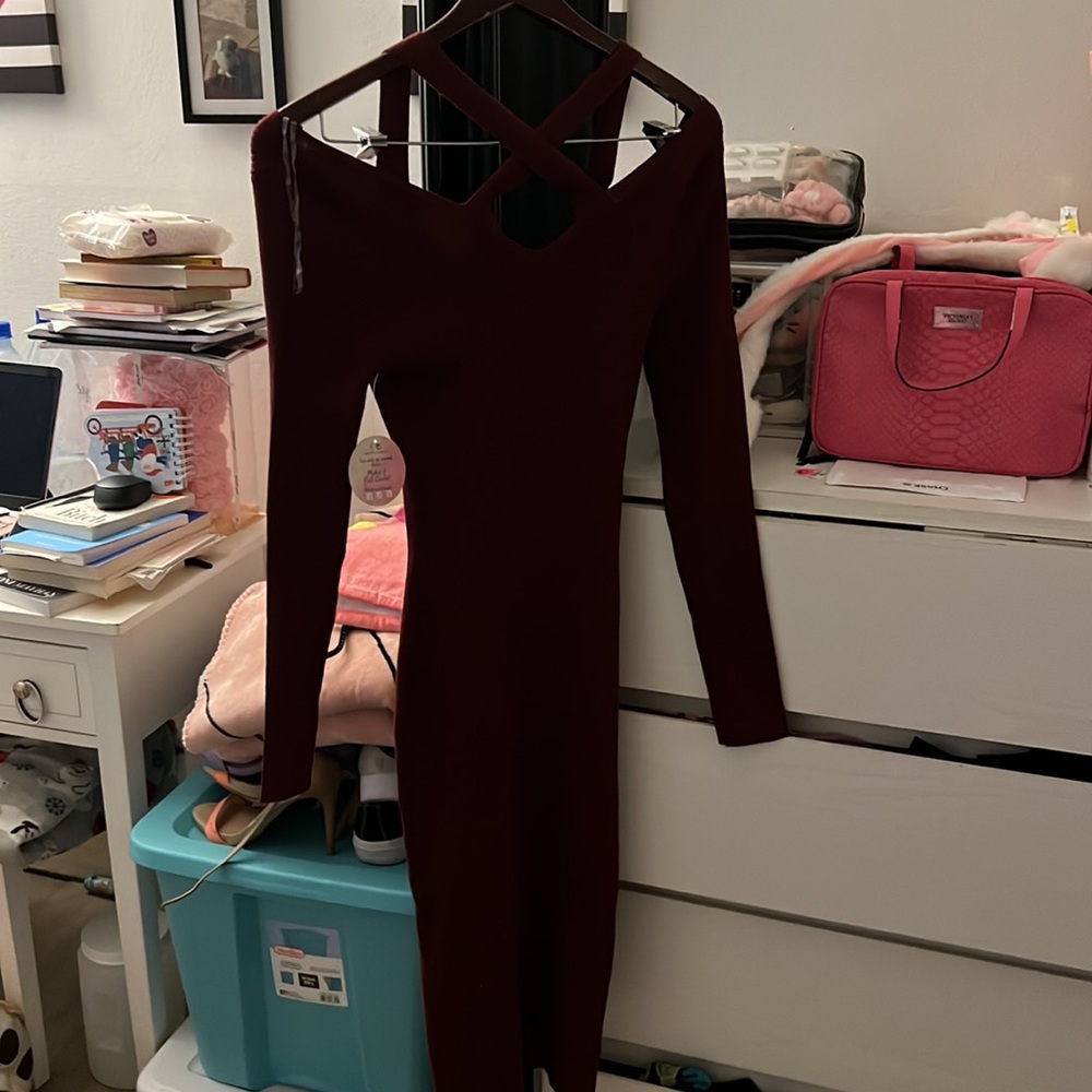 Dress - Picture 3 of 3